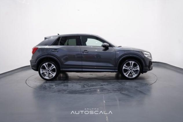AUDI Q2 30 TDI 116cv S Line Edition Identity Black rif. 23869097 - Foto 7