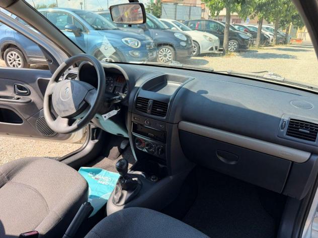 RENAULT - Clio - 1.2 3p. Confort - Foto 9