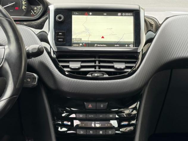 PEUGEOT 208 1° serie PureTech 82 5 porte Allure rif. 23486002 - Foto 10