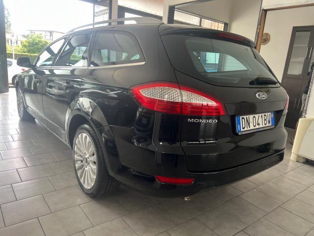 Ford Mondeo 2.0 TDCi Station Wagon Titanium 116000 km - Foto 6