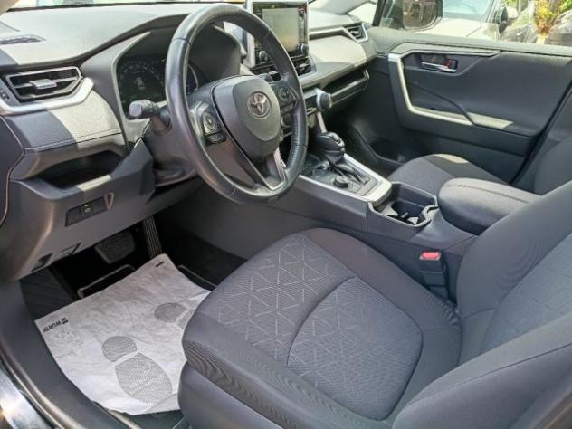 TOYOTA RAV 4 MY23 RAV4 2.5 HV (222CV) E-CVT AWD-i Active rif. 23780442 - Foto 10