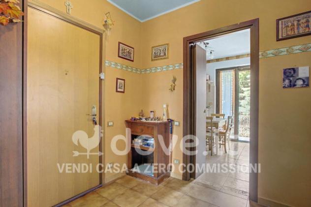 Appartamento di 90 m² con 3 locali e box auto in vendita a Caravate - Foto 6