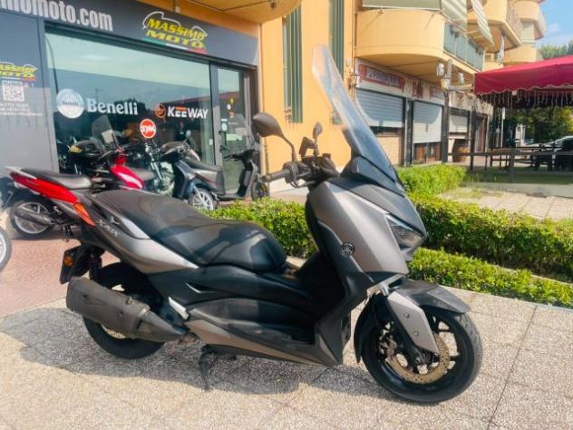YAMAHA X-MAX 300 TUTTO INCLUSO ANCHE PASSAGGIO! MINI RATE rif. 23995573 - Foto 2