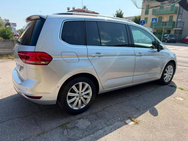 VOLKSWAGEN Touran 1.6 TDI Executive BlueMotion Technology rif. 24008296 - Foto 8
