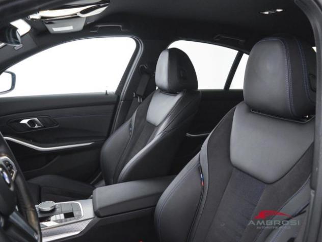 BMW 320 Serie 3 d Berlina Innovation Comfort Msport Packag rif. 23819380 - Foto 9