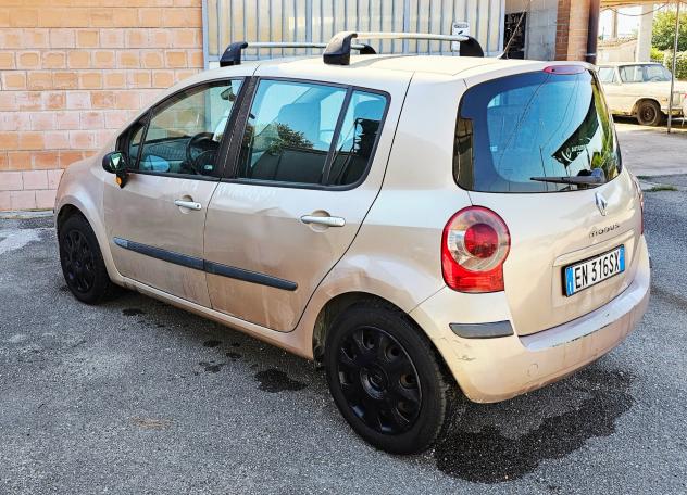 Renault Modus 1.5 dCi 75CV Wave - Foto 10