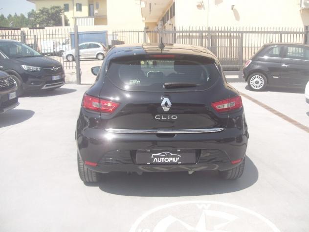 Renault Clio 1.2 75CV 5 porte Live - Foto 4