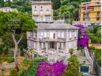 Magnifica villa Inglese da ristrutturare