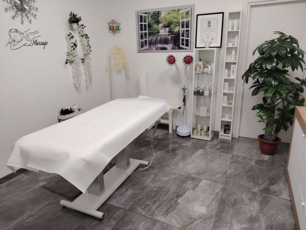 Studio Olistico - Massaggi Professionali Certificati a Reggio nell' Emilia - Foto 2 Tel:3534490322