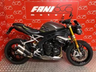 TRIUMPH Speed Triple 1200 RS rif. 23025400