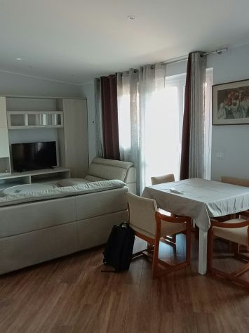 Splendido Trilocale mansardato ristrutturato e arredato - Foto 4
