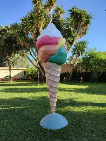 Insegna per gelateria di un cono gelato gigante. - Foto 9