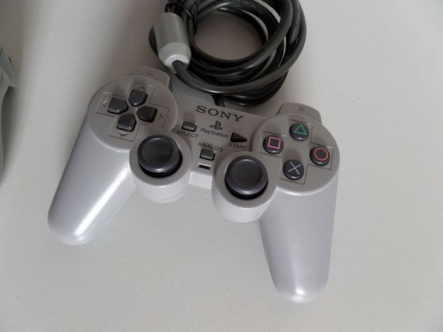 Joypad Playstation SCPH 1180 (anno 1997) analogici concavi, raro! - Foto 4