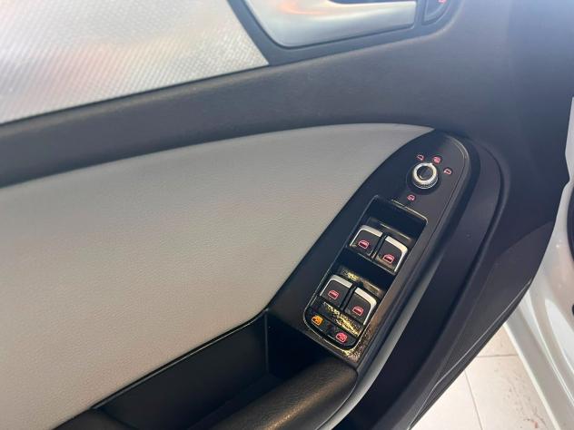 Audi A4 Avant 2.0 TDI 177CV Ambiente - Foto 9