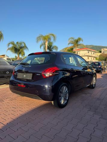 Peugeot 208 PureTech 82 5 porte Active - Foto 4