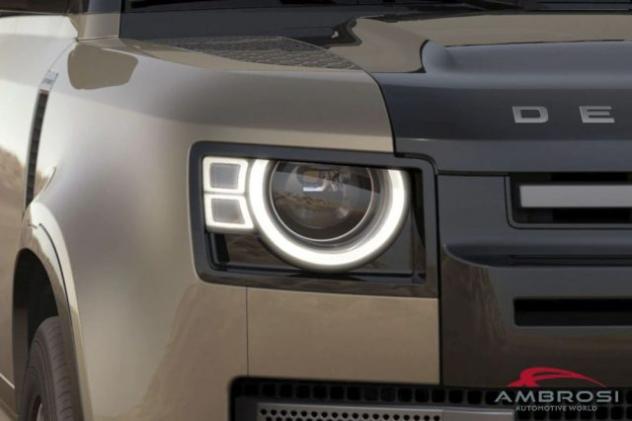 LAND ROVER Defender 110 2.0 Si4 PHEV 404 CV AWD Auto X rif. 20267534 - Foto 8