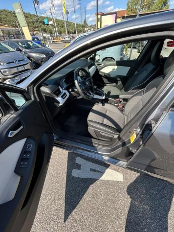 Renault Clio 1.6 E-TECH full hybrid 107KW TECHNO - Foto 8