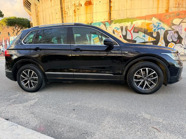 Volkswagen Tiguan 1.5 TSI 131cv Cockpit UNIPRO - Foto 5