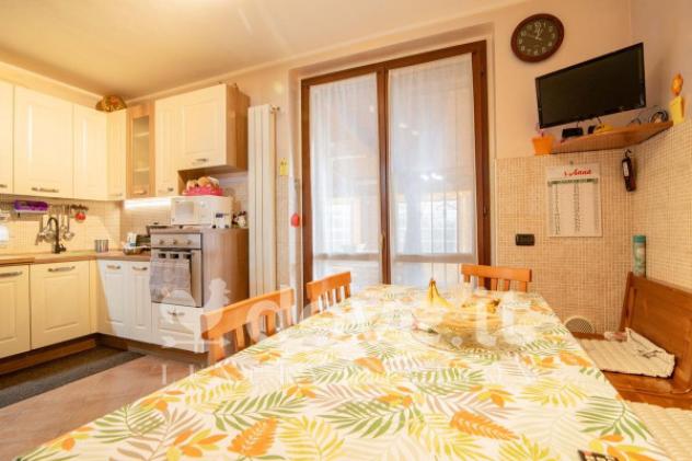 Villa di 146 m² con 5 locali e box auto in vendita a Caselle Lurani - Foto 5