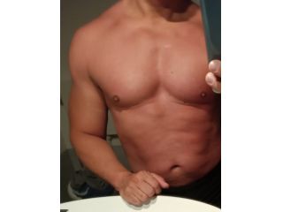 Massaggi - benessere Pordenone - Massaggiatore Tel:3339770930