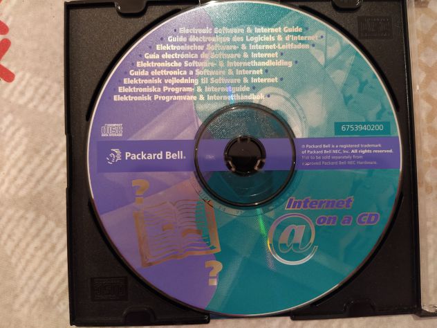 R64-  CD - PACKARD BELL