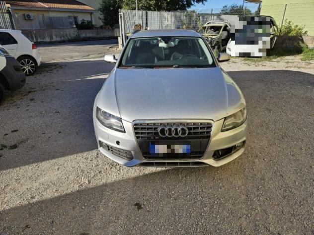 AUDI A4 AVANT INCIDENTATA ANNO 2011 KM 292928 rif. 24136217
