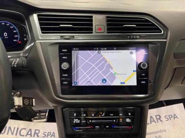 VOLKSWAGEN Tiguan Allspace 2.0 diesel 200cv. Aut. 4MOTION(4x4)R-Line ,7 POSTI rif. 23800486 - Foto 10