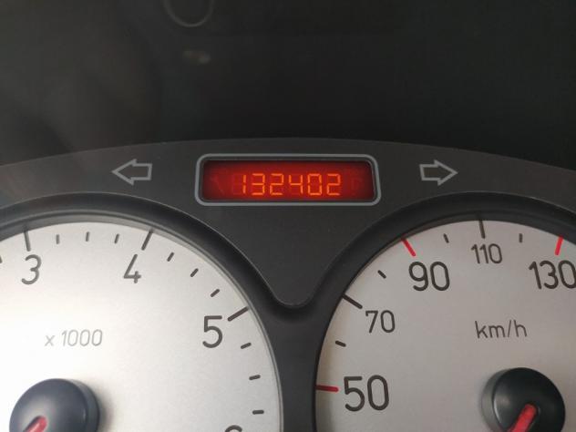 Peugeot 206 206 3p 1.1 Lee - Foto 6