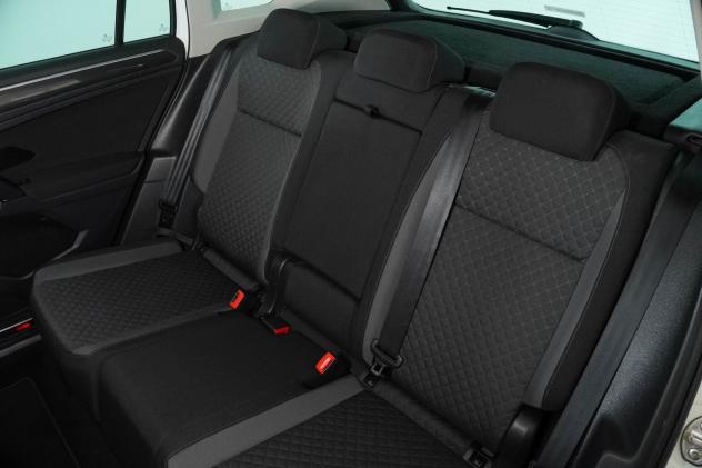 Volkswagen Tiguan 1.6 TDI Sport R-Line 115CV - Foto 10