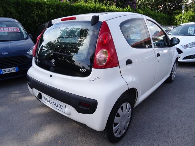 Peugeot 107 1.0 68CV 5p. Plaisir - Foto 6