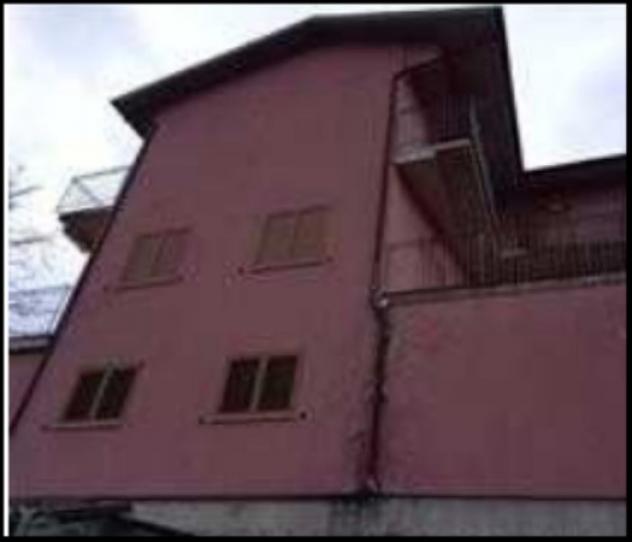 Immobile in asta di 154 m² con più di 5 locali in vendita a Acqualagna - Foto 5