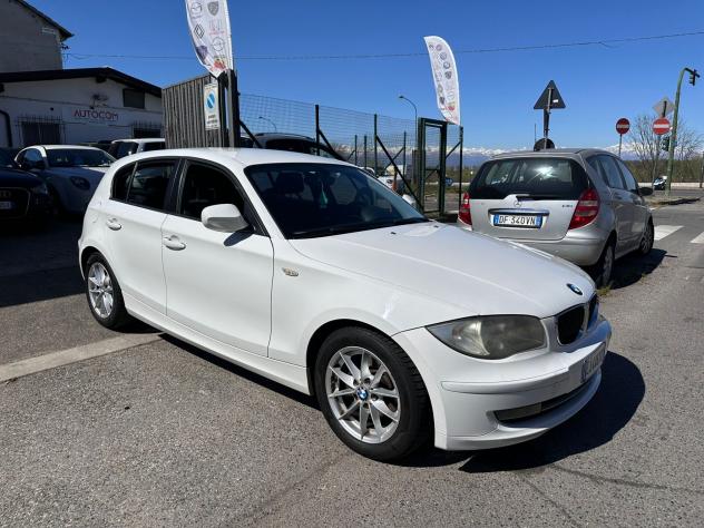 Bmw 118d 2.0 143CV cat 5 porte Futura - Foto 2