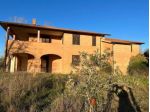 Casa singola in vendita a Siena 500 mq  Rif: 1300311