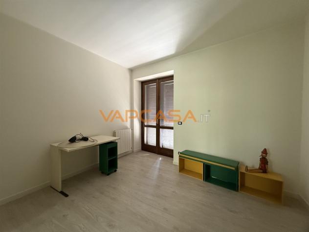 AMPIO APPARTAMENTO SIGNORILE - Foto 16