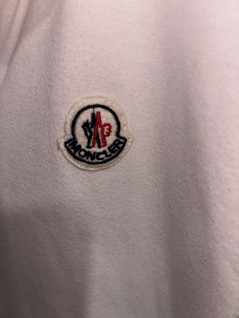 MAGLIETTA POLO IN OTTIME CONDIZIONI DA DONNA IN COTONE FIRMATA ORIGINALE MONCLER - Foto 4