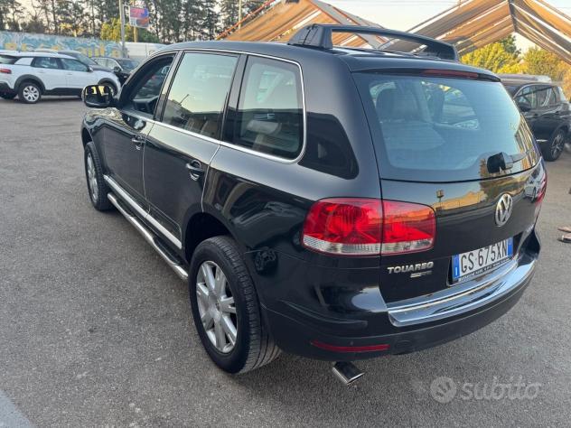 Volkswagen Touareg 2.5 R5 TDI DPF Exclusive - Foto 5