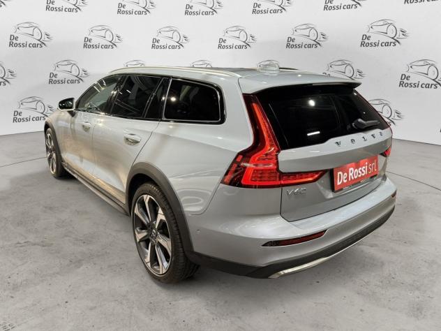 Volvo V60 Cross Country V60 Cross Country B4 (d) AWD automatico Plus - Foto 4