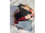 X54 Minimal box ritagli e scampoli pelle a vegetale colori vari – Kg. 5