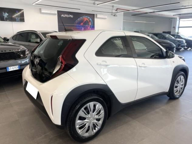 TOYOTA Aygo X 1.0 VVT-i 72 CV Active rif. 24202467 - Foto 4