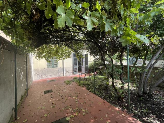 VILLINO di 6 vani e di 150 mq (POGGIO A CAIANO) rif. L1161_2 - Foto 3