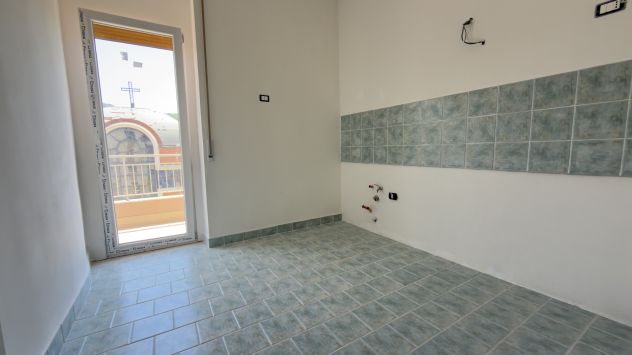 APPARTAMENTO IN PALAZZO RISTRUTTURATO A POCHI PASSI DAL PARCO PINOCCHIO - Foto 5