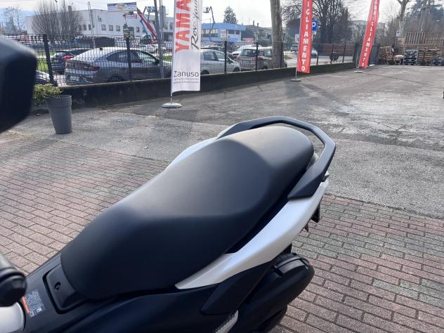 Yamaha Nmax 125 pochi km anche patente B - Foto 8