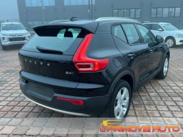 VOLVO XC40 B4 AWD Geartronic Momentum Pro rif. 19105200 - Foto 5