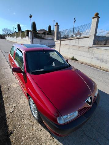 Alfa Romeo 145 2.0i 16V Twin Spark cat Quadrifoglio - Foto 5