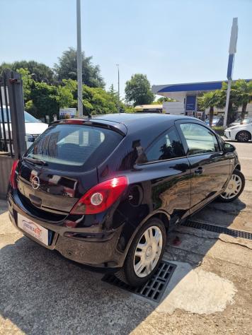 Opel Corsa 1.2 3 porte Sport - Foto 5
