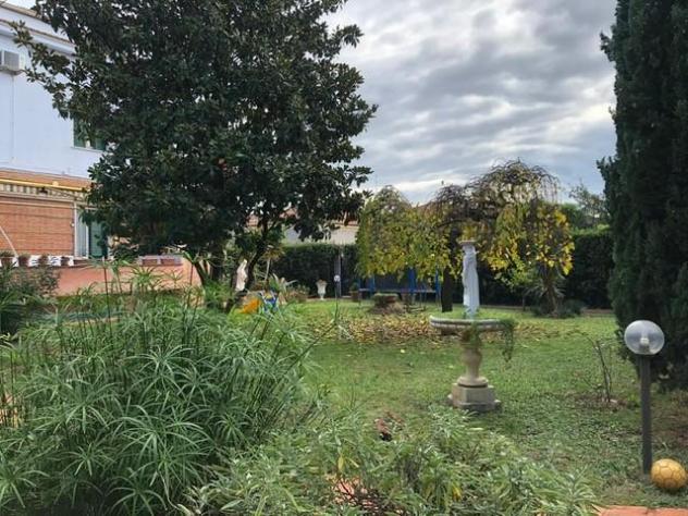 Villa in vendita a Cascina 450 mq Rif: 1054547 - Foto 2
