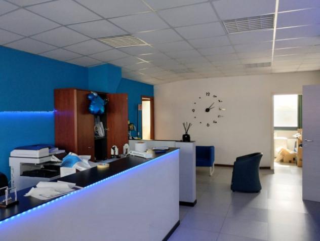 Immobile di 125 m² con 2 locali in affitto a Brescia