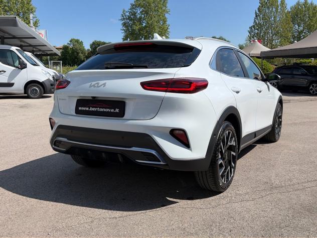 Kia Xceed 1.6 CRDi 136 CV MHEV DCT Business - Foto 4