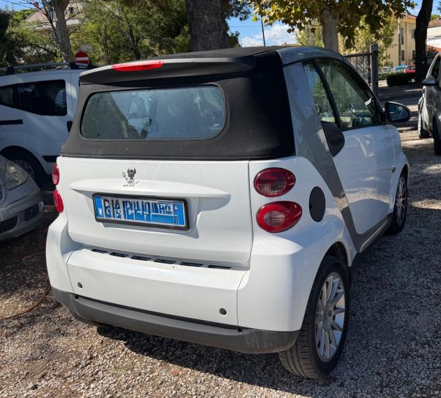 Smart ForTwo 1000 52 kW coupCabrio passion - Foto 5