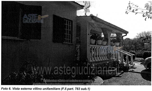 IMMOBILI-IMMOBILE RESIDENZIALE-Località Pratoni Parti Comuni - Foto 4